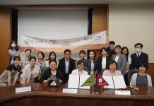 亞大攜手HTC研發成果登日,結盟橫濱市立大學強攻智慧醫療